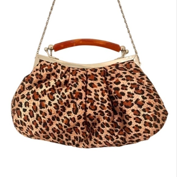 Animal Print Leopard Cloth Clasp Purse - Picture 1 of 3